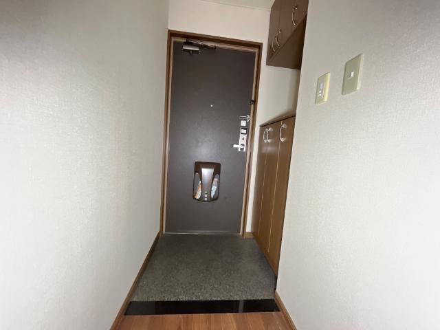 ラベンダー湘南 玄関
