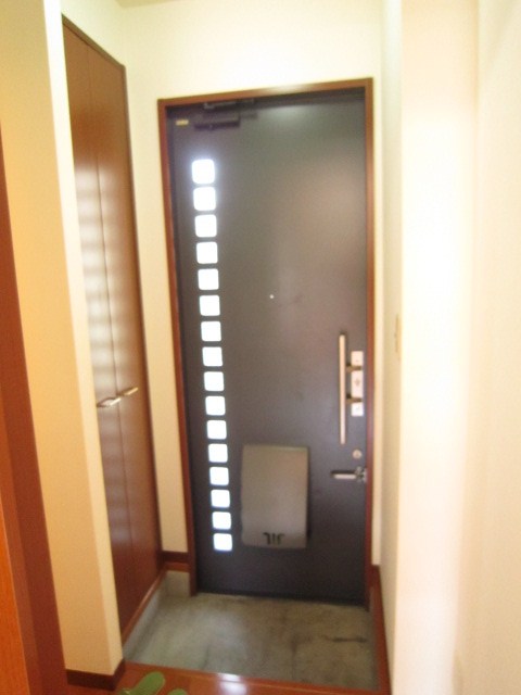 湘南APT121 玄関
