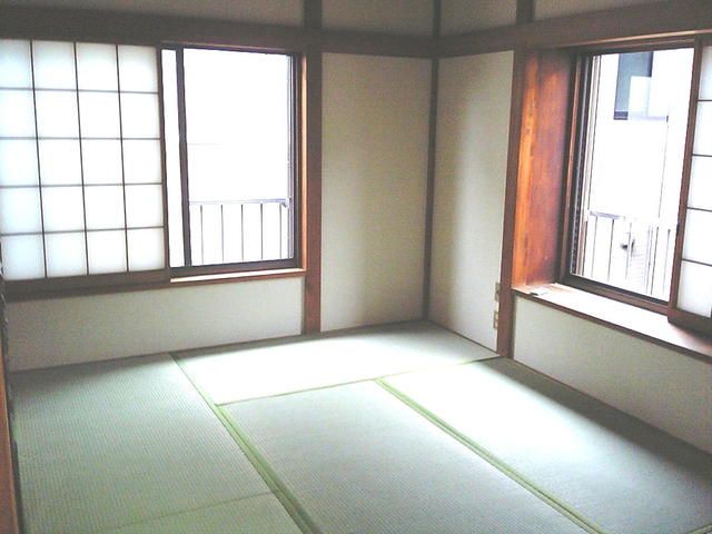 林荘 リビング