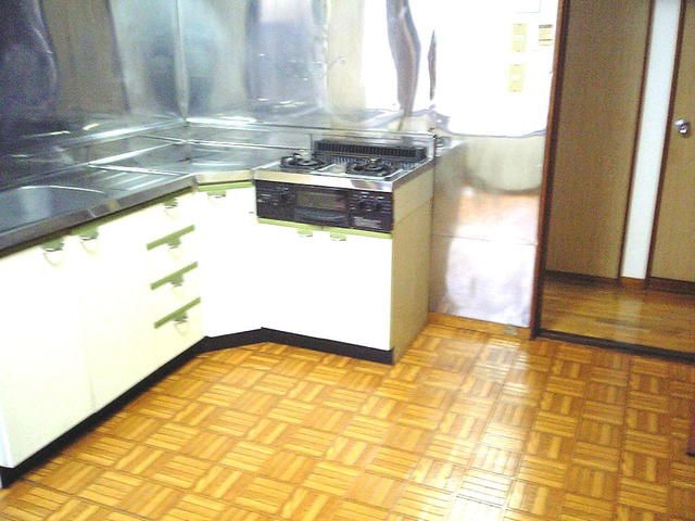 林荘 キッチン