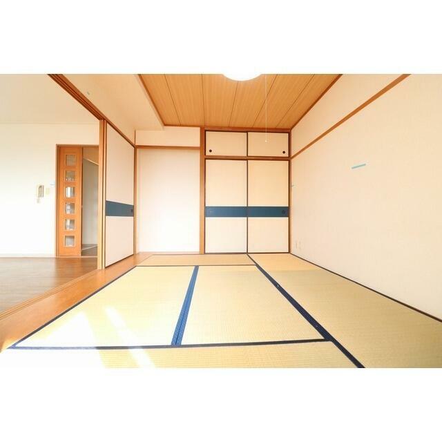 ジュネス小田原 ベッドルーム
