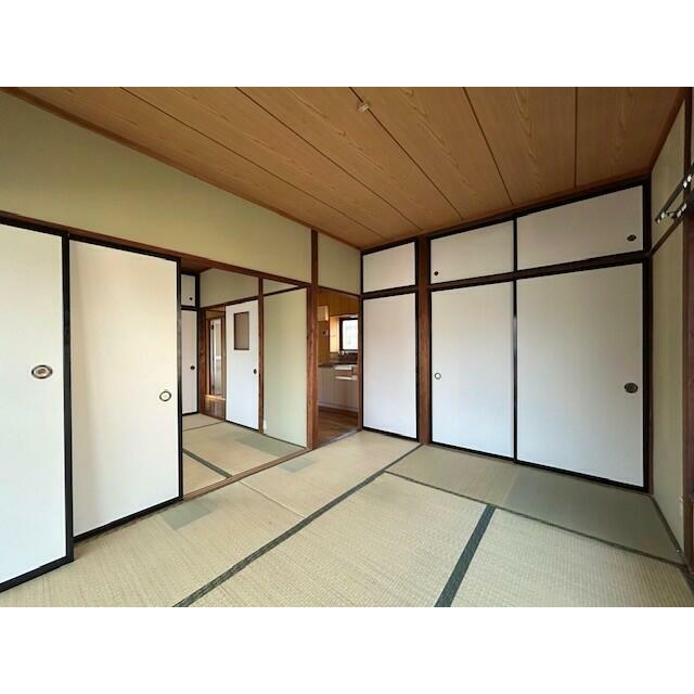 川口貸家 ベッドルーム