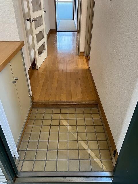 メゾンふじさわ 玄関