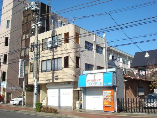 植松ビル 102号室 外観
