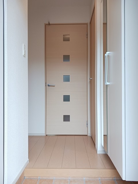 メゾン・プロムナード 玄関