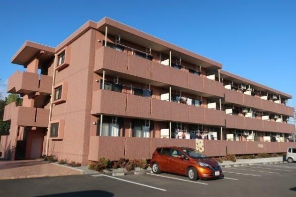 エミーナ 外観
