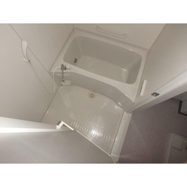 エミーナ 風呂画像