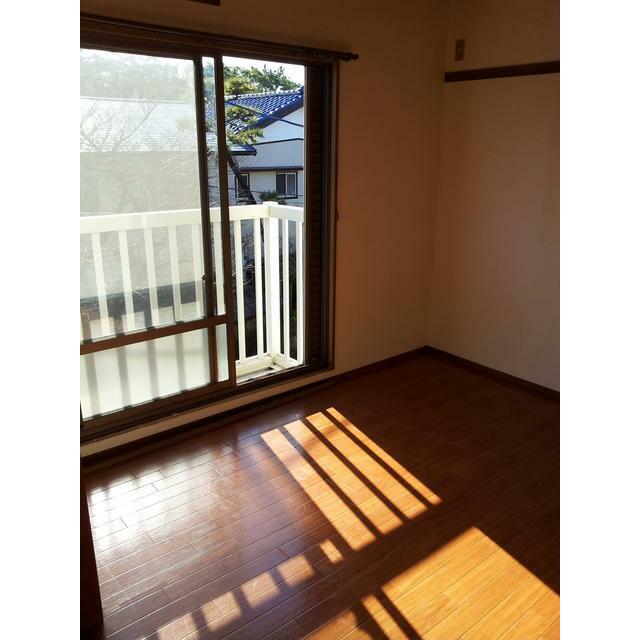 アーバン松が岡 ベッドルーム