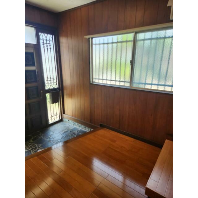 中田南短期専用貸家 玄関