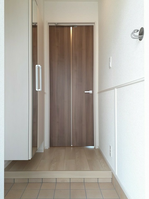 パストラル 玄関