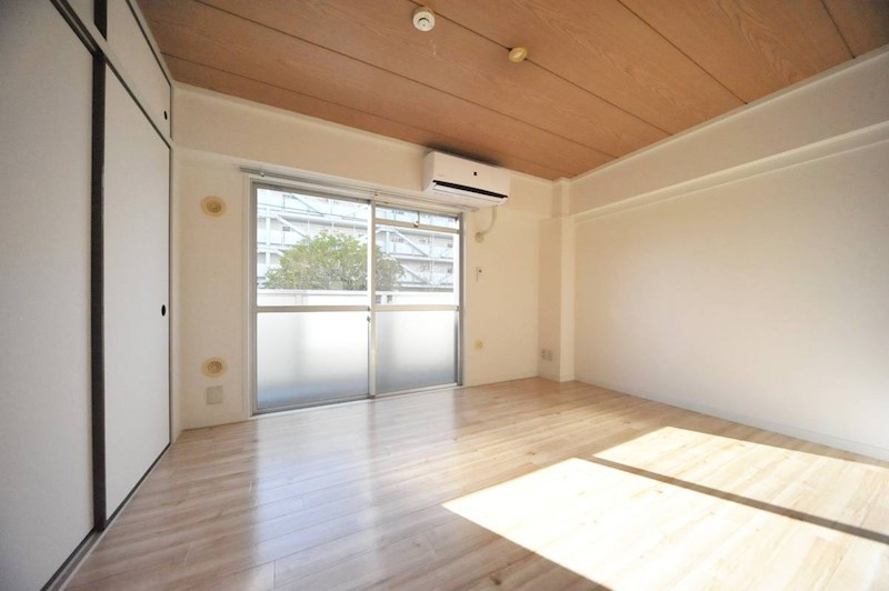 ビレッジハウス二宮1号棟 リビング