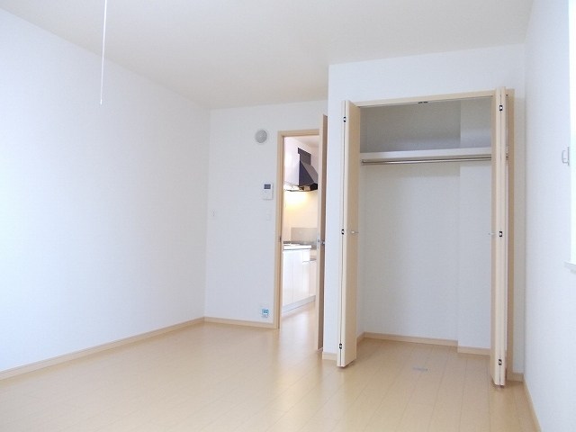 ナビスター ベッドルーム