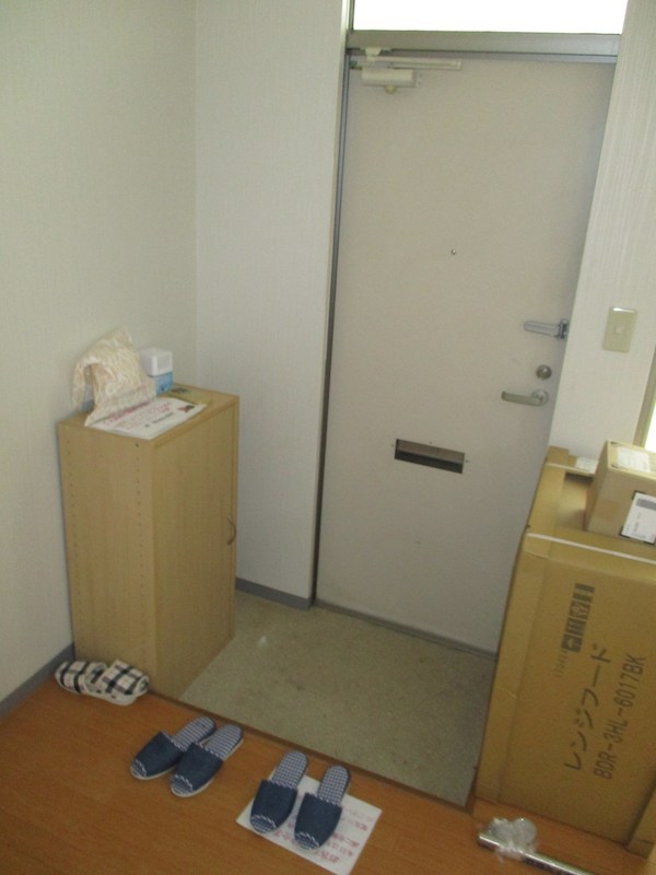 第２１明智ビル 玄関