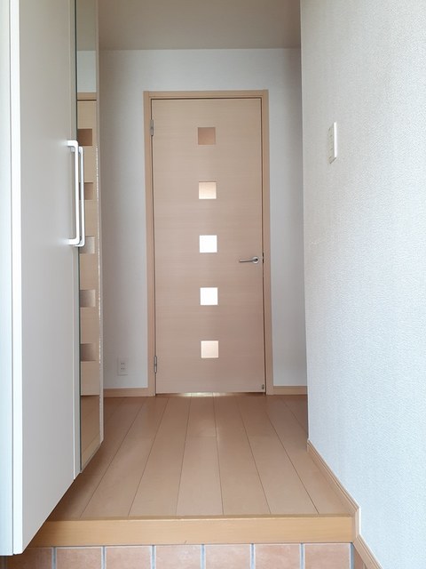 サザンテラスＭ 玄関