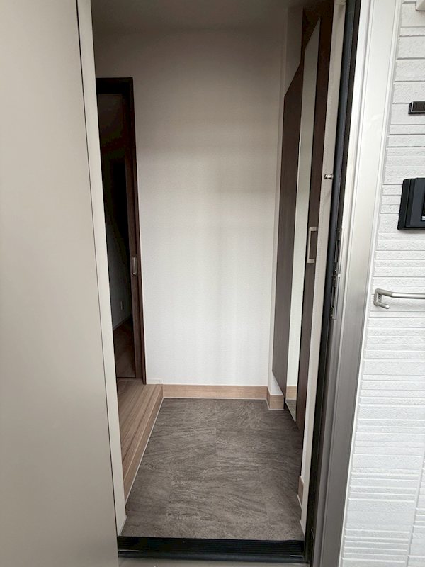 レンブランサ湘南台 玄関