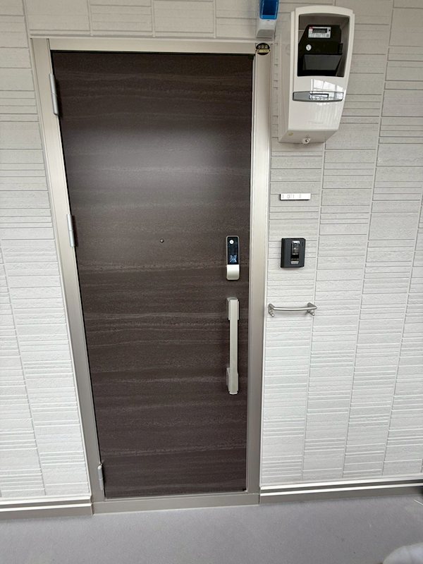 レンブランサ湘南台 玄関