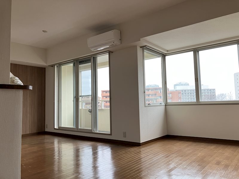 ハイツ東戸塚ⅡＢ号棟 リビング