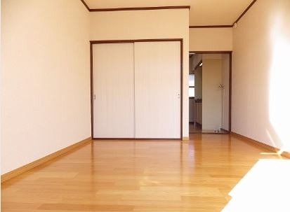 ファーストアルズ湘南 ベッドルーム