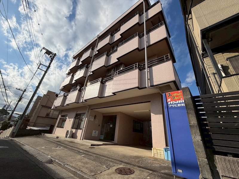 アドーレ湘南 308号室 外観