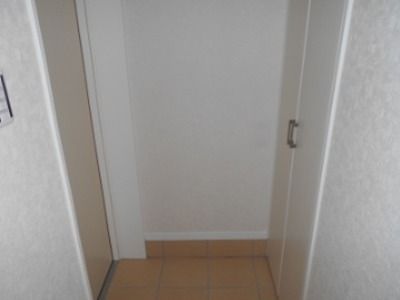 Casa de flor 鶴巻 玄関