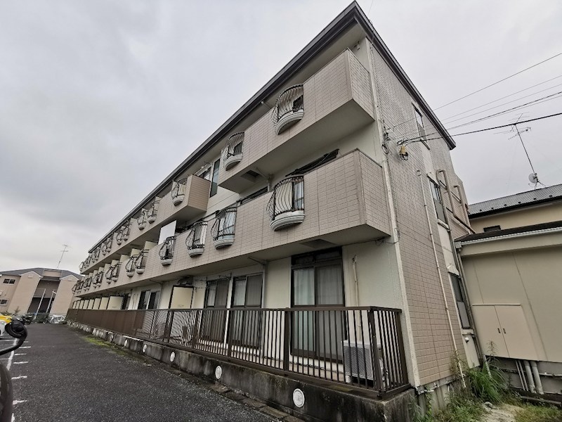エリール厚木 308号室 外観