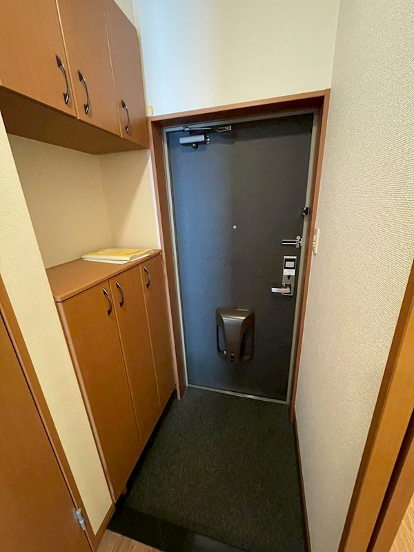 フリージャー茅ヶ崎 玄関