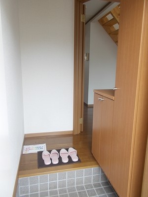 グレイスガーデン　こすもす 玄関