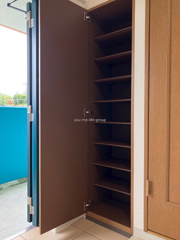 セレッソ　クエスタ湘南 玄関