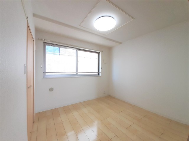ベル　イシカワ その他1