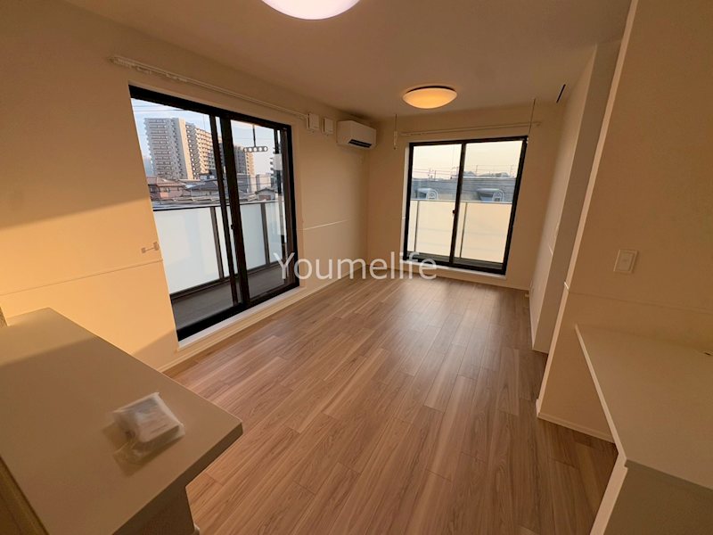 リベルテ・サンクーラ   リビング