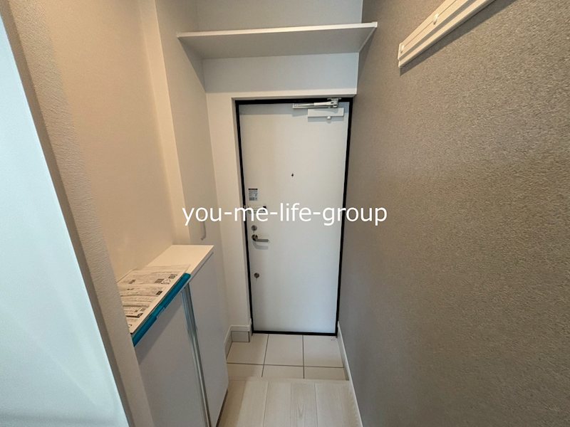 リベルタ秦野 玄関