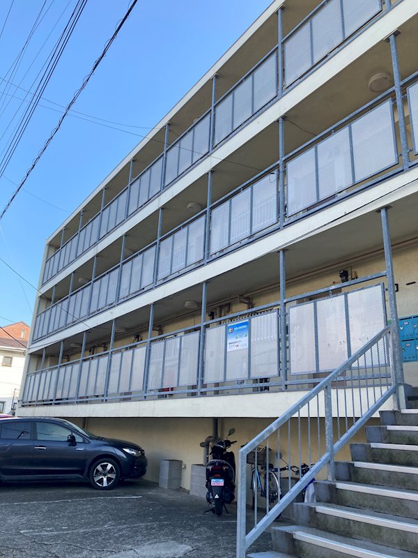 鵠沼コーポ 305号室 外観
