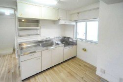 ビレッジハウス座間１号棟 キッチン