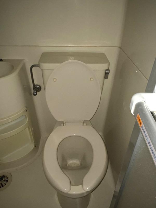 Ｒ－鎌倉 トイレ