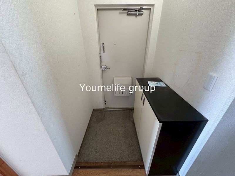 テレパレス伊勢原６号棟 玄関