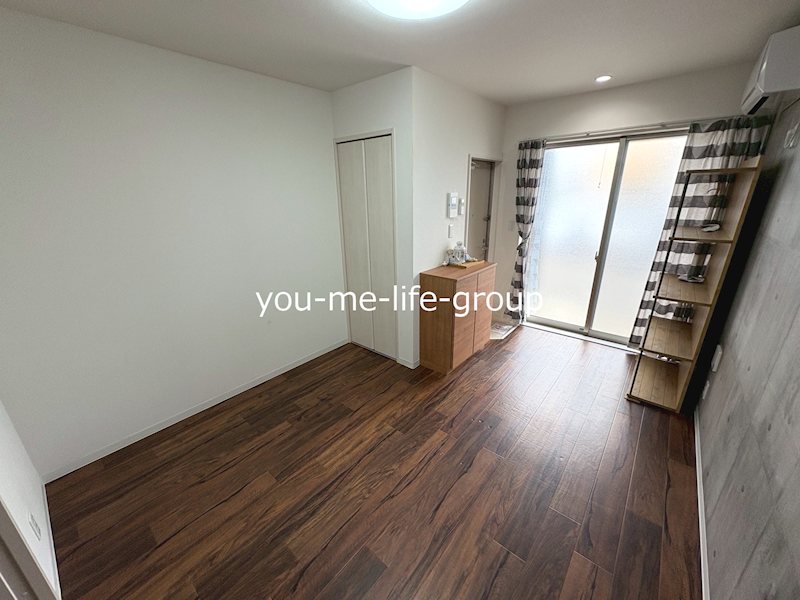 グラスプラス栄町Ⅱ リビング