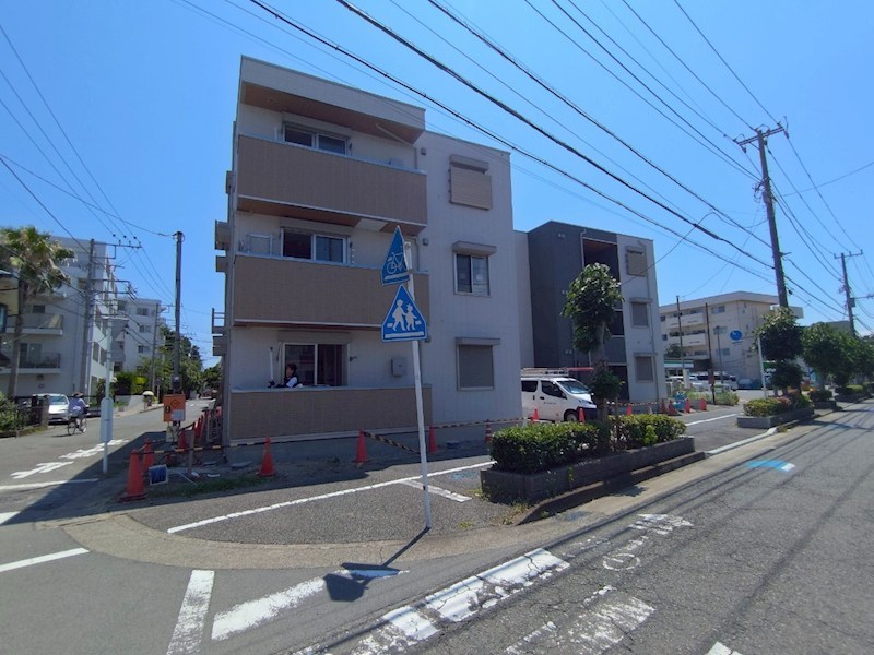 ブリーズコースト　A 302号室 外観