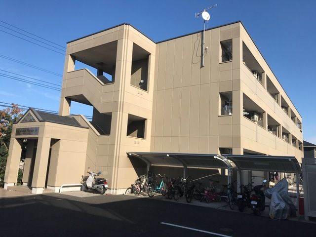 オーシャンメゾン 201号室 外観