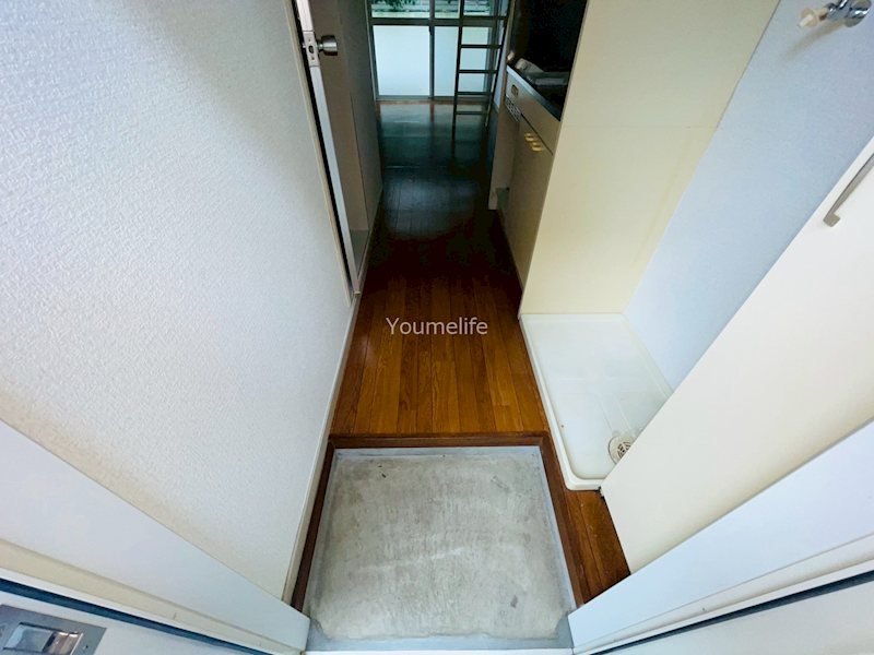 クレア湘南 玄関