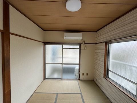 第一和泉コーポ ベッドルーム