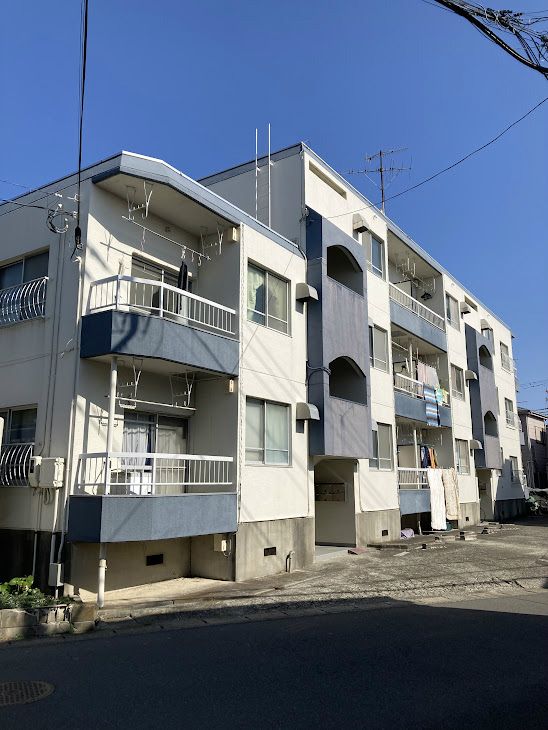 第一和泉コーポ ベランダ