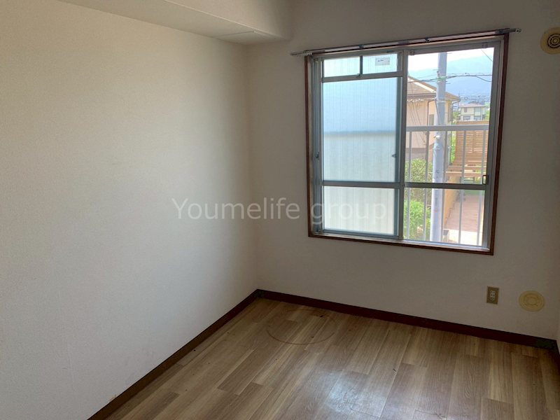 コーポラス５８７ リビング