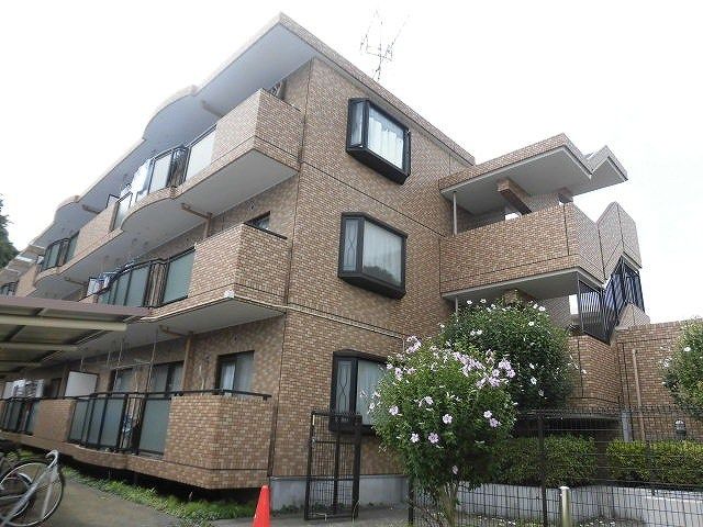 ハンプトンコート 303号室 外観