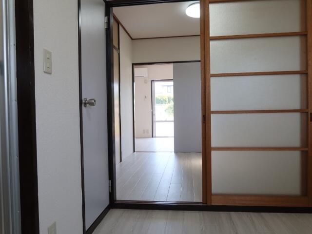 田園ハイツＡ 玄関
