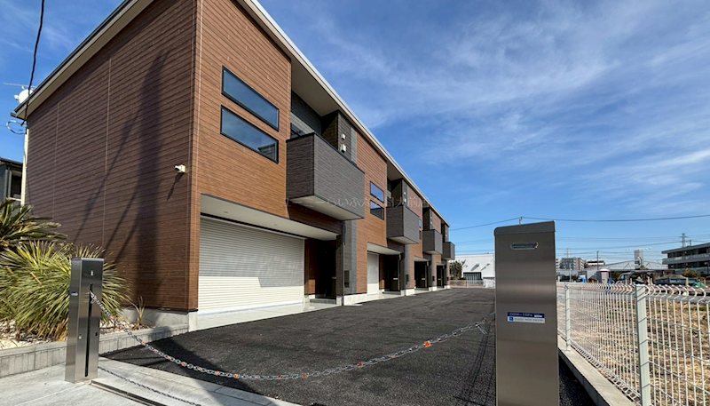 Ｐａｃｉｆｉｃａ　ＳｈｏｎａｎＡ棟 103号室 外観