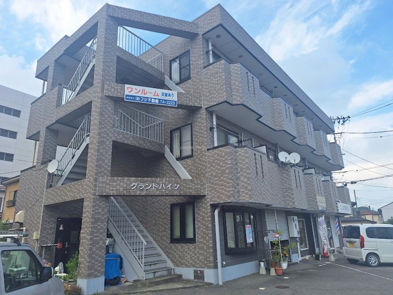 グランドハイツ 305号室 外観