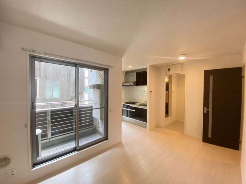 緑壱番館Ｋａｔｕｍｉ リビング