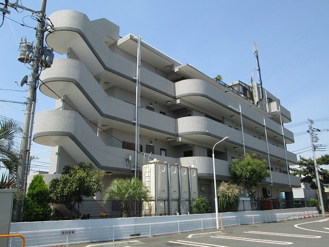 ニューホライズン湘南 301号室 外観