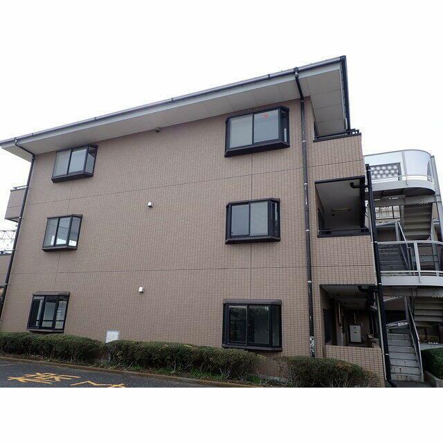 モンメール大磯 202号室 外観