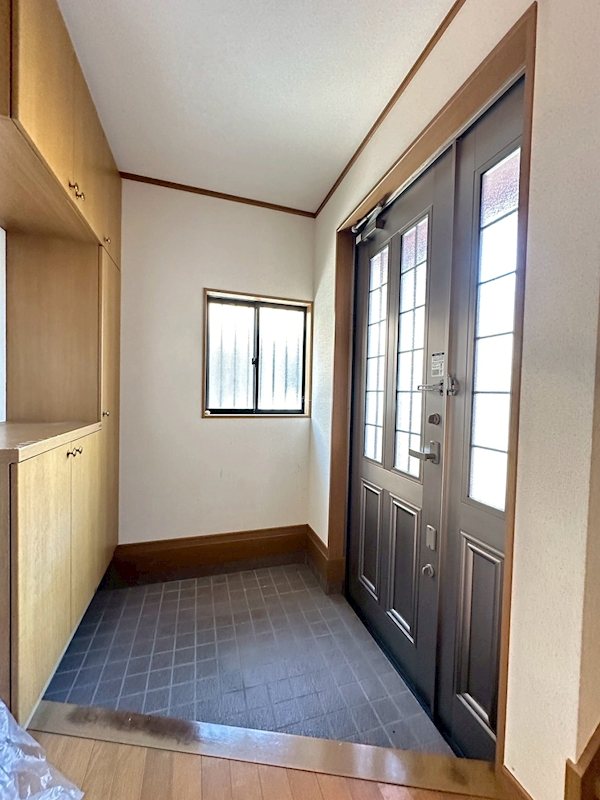 塚原貸一戸建て 玄関